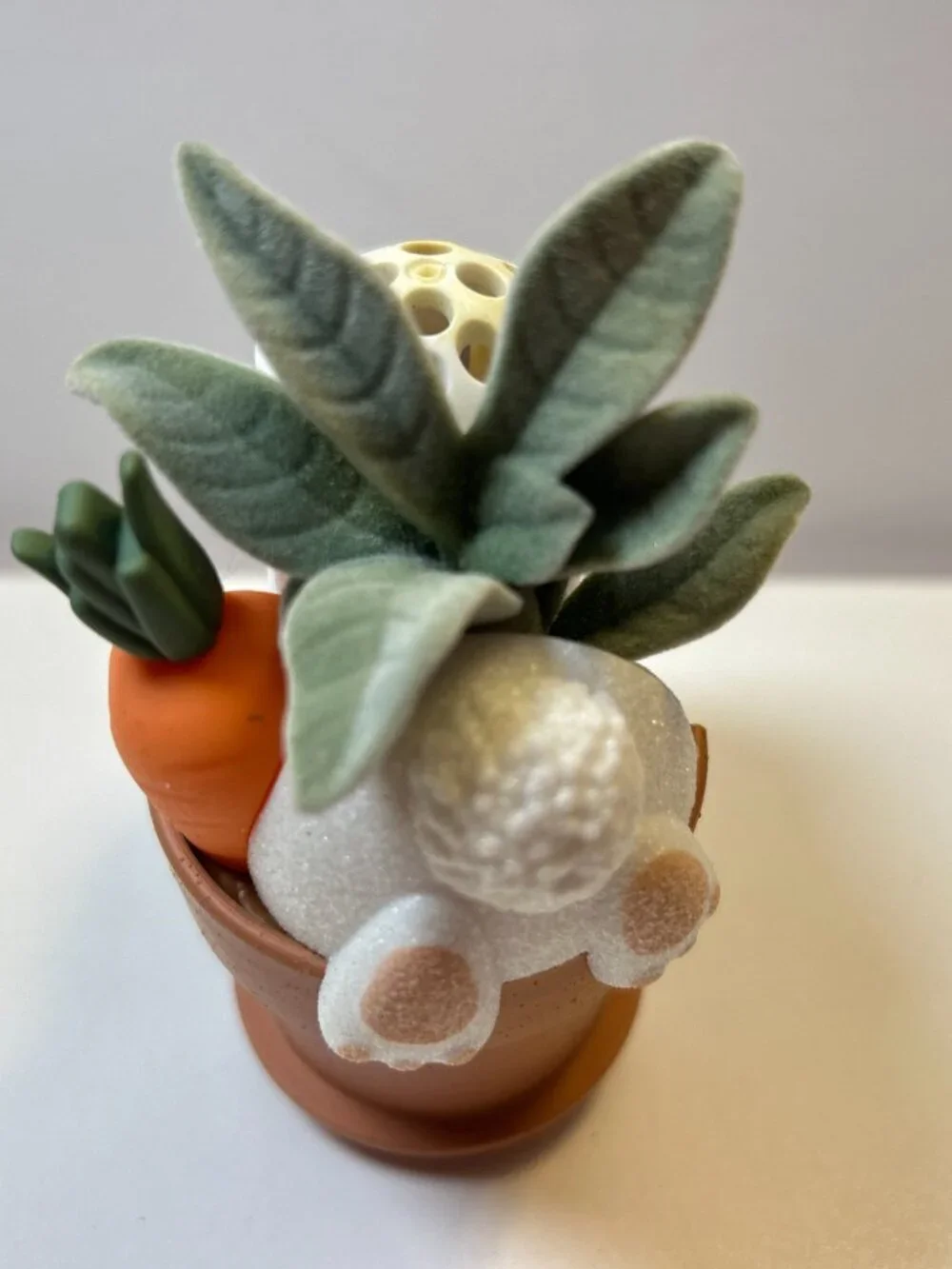 Bath & Body Works Wallflower Nighlight Bunny and Carrot in Pot Plug-in